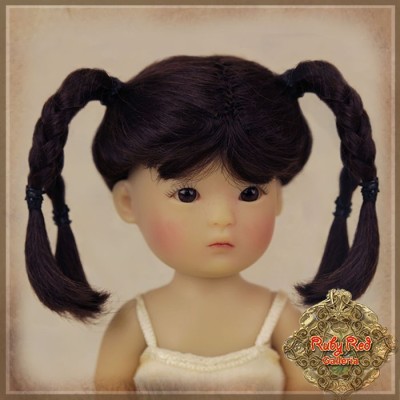 Perruque noire à tresses pour poupée Yu Ping 14 Cm