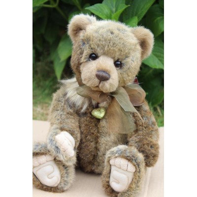 Ezra Bear - Charlie Bears Plush 2022