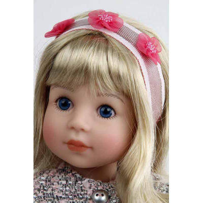 Yella Blonde Princess Doll - Schildkröt Edition 2024